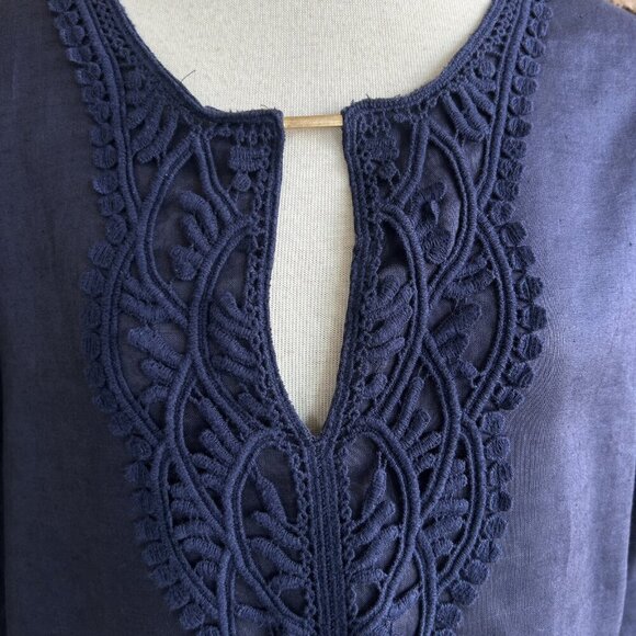 Navy Blue 100% Linen Tunic Shirt Embroidered Lace Detail Gold Bar Detail - Picture 5 of 6